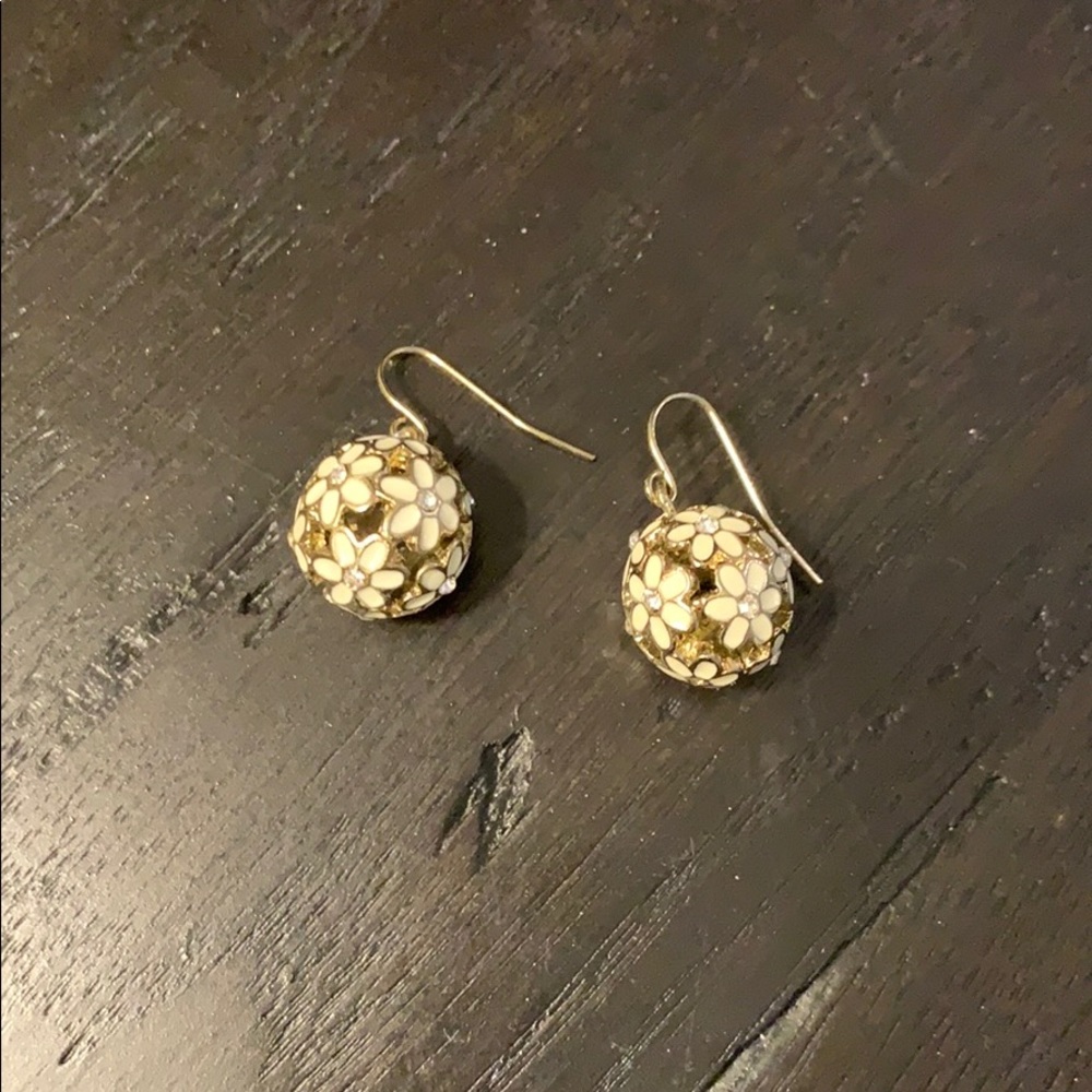 Sweet daisy earrings